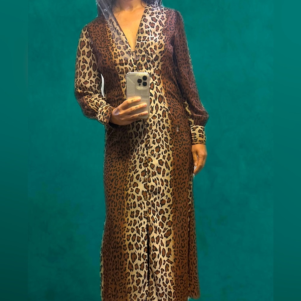 Leopard print calf-length cool dress for summer/fall